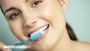 تفسير تنظيف الأسنان فى المنام كلمات